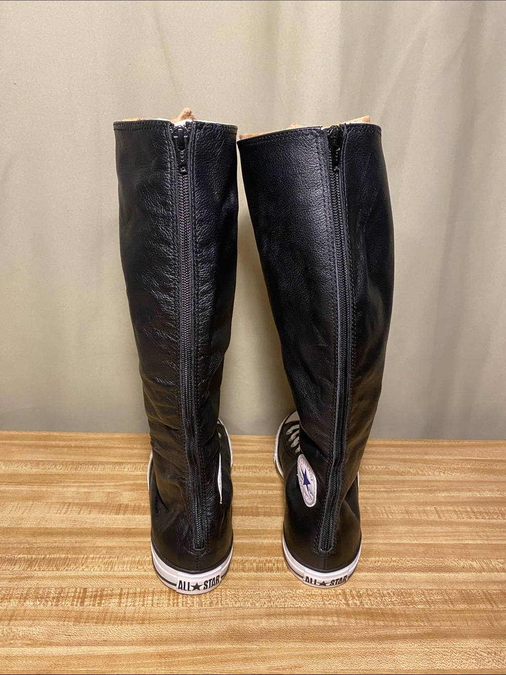 Converse All Star Chuck Taylor Knee High XXHI Black Leather shoes (117885) W8/M6 - Picture 2 of 9